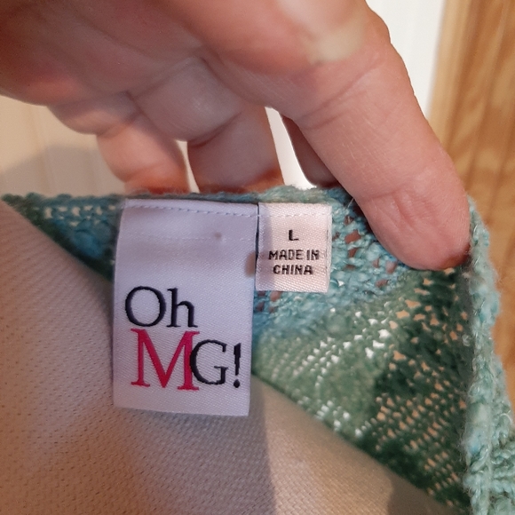 Oh MG Layered Look Knobby Sweater Lace Hem - Picture 4 of 5